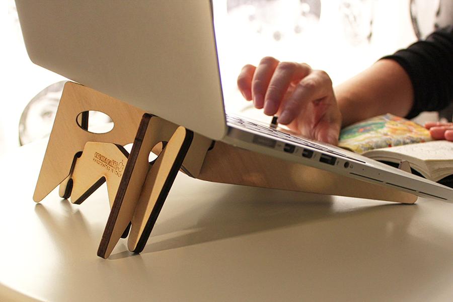 KOLIBRI - Synth, Drum Machine, Laptop & Tablet Stand