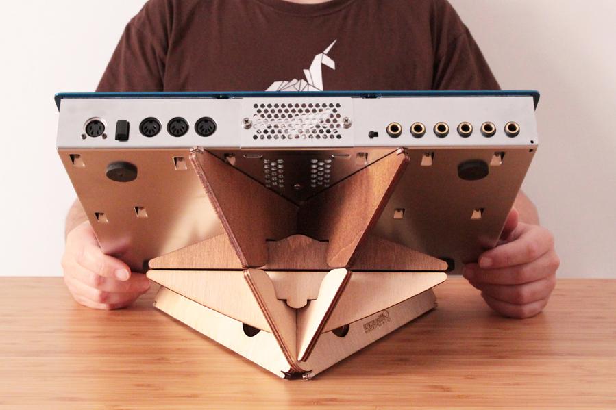 KOSMO DOUBLE STAND - Synth, Drum Machine, Laptop & Tablet Double TableTop Stand