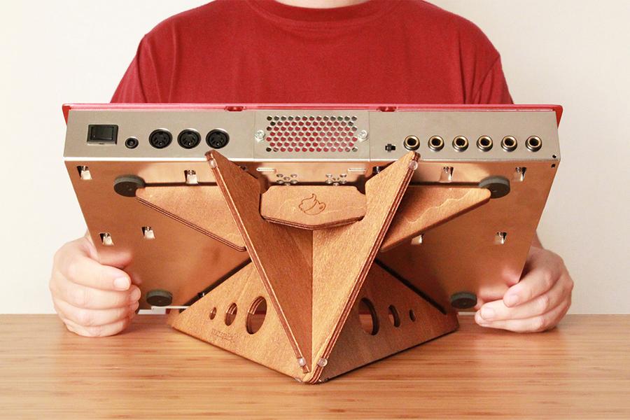SPIKE XL - Synth, Drum Machine, Laptop & Tablet Stand